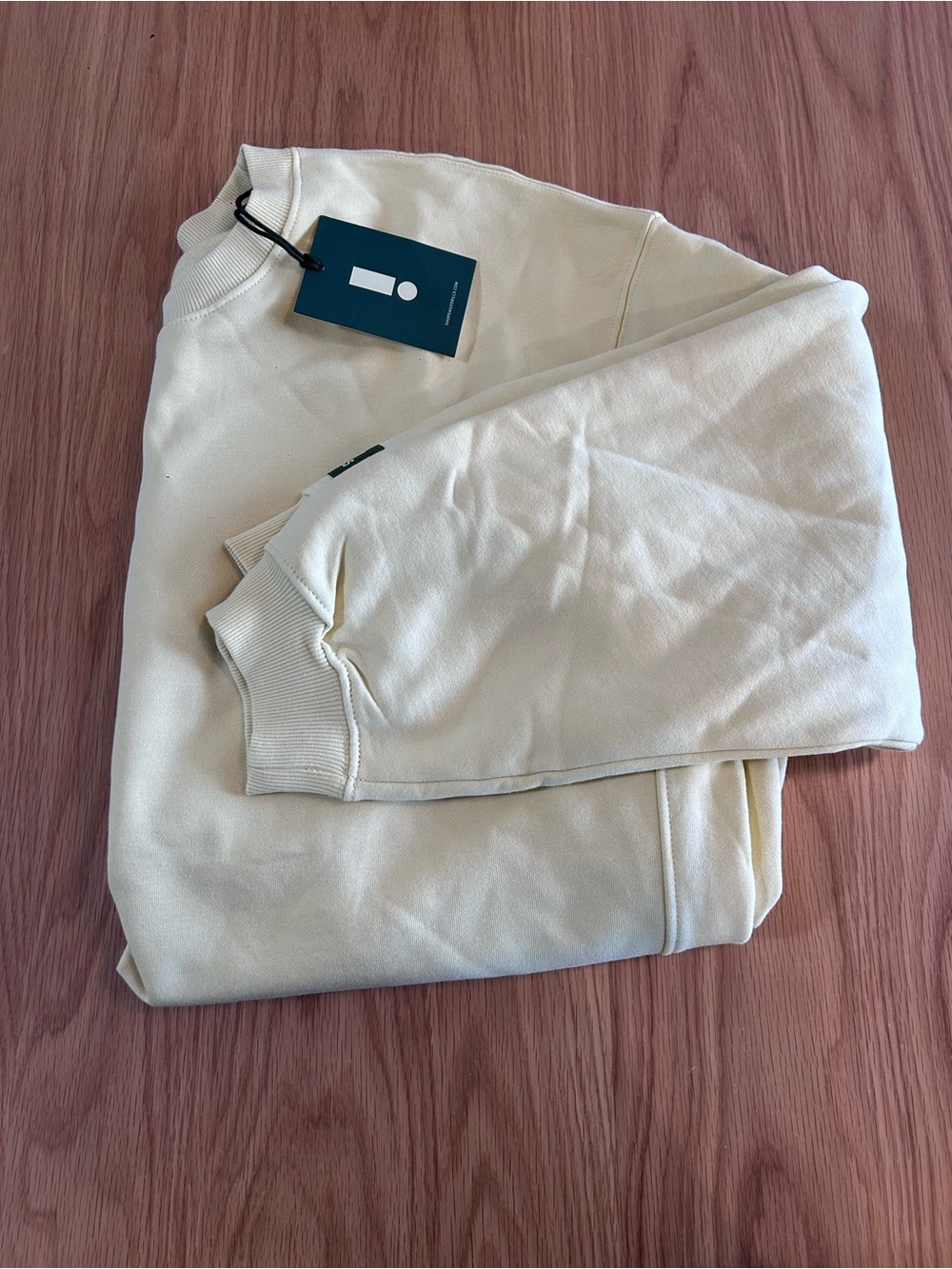 Daily Drills Oversized Fleece Crew Sweatshirt - Butter Yellow Size M/L NWT